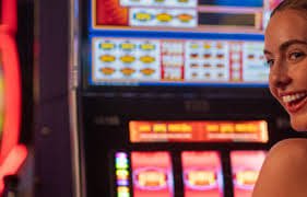 777ace တိုက်ရိုက်ကာစီနို real dealer baccarat live table